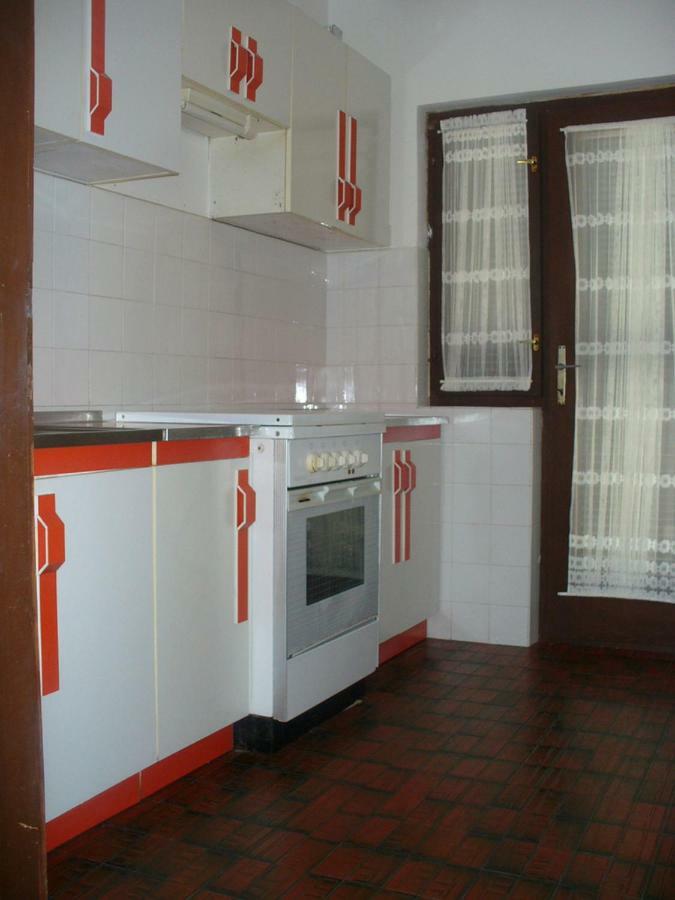 Apartments Marija Кърк Екстериор снимка