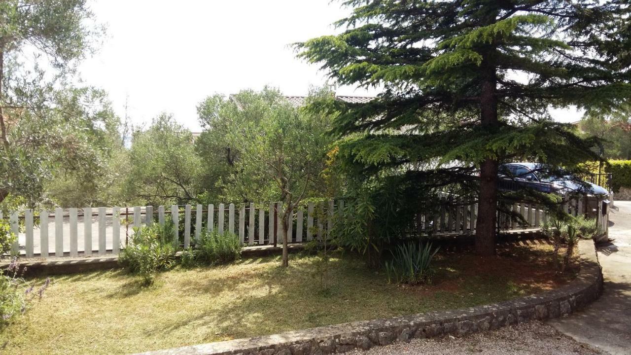 Apartments Marija Кърк Екстериор снимка
